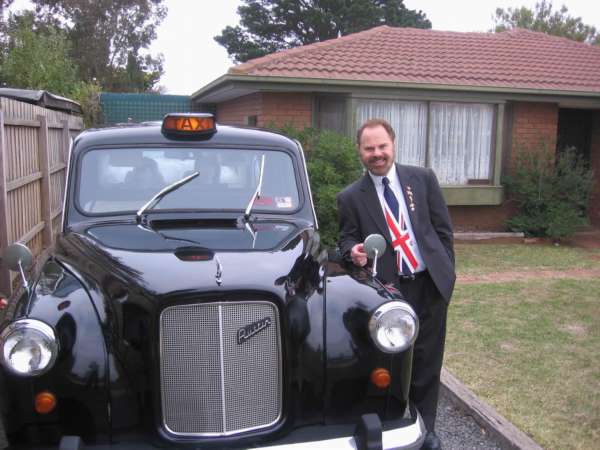 wedding cars Melbourne London taxi wedding services