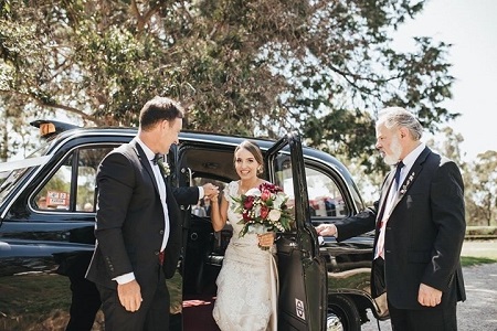 london taxi wedding services