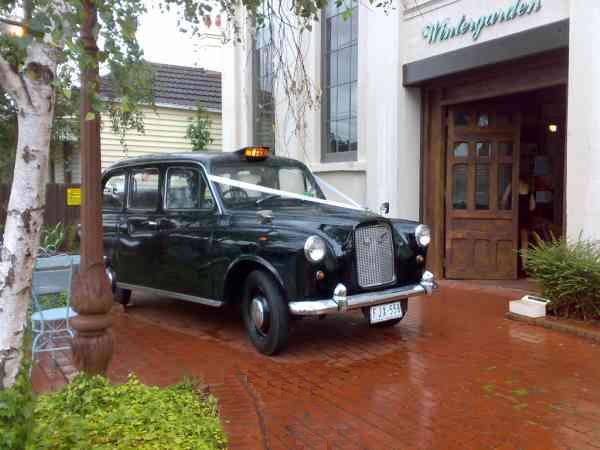 wedding cars Melbourne London taxi wedding services